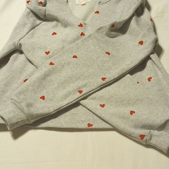 Gray Heart Colsie Cropped Sweater - Picture 4 of 5